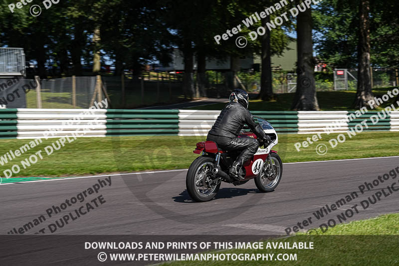 Vintage motorcycle club;eventdigitalimages;mallory park;mallory park trackday photographs;no limits trackdays;peter wileman photography;trackday digital images;trackday photos;vmcc festival 1000 bikes photographs